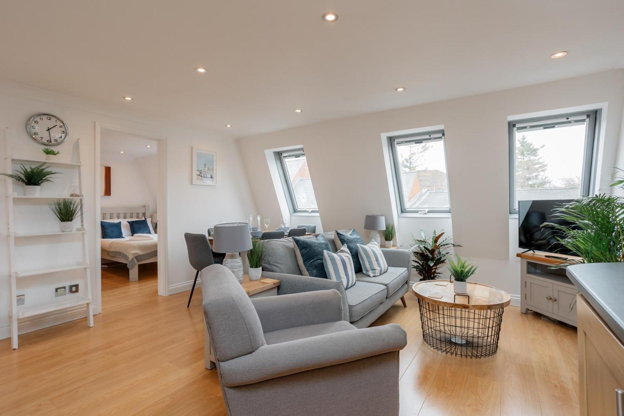 Starhost Residences - Central 3 Bed Apartment At Regents Court, Newbury Newbury  Exterior foto
